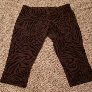 EXPRESS Leopard print leggings